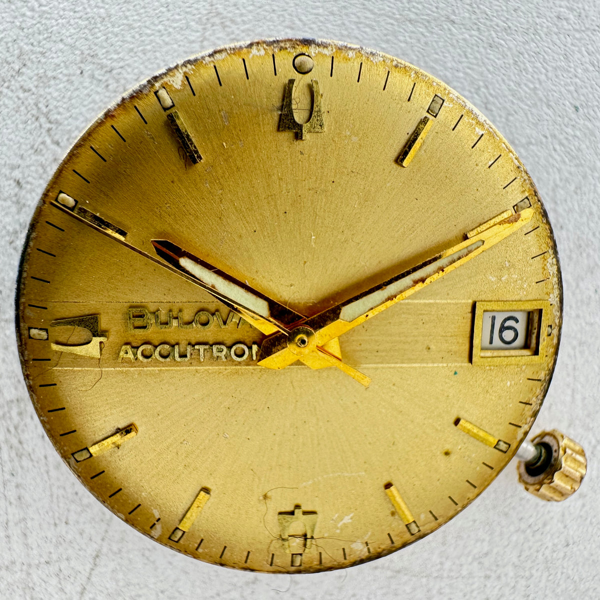 Accutron Sunburst Date