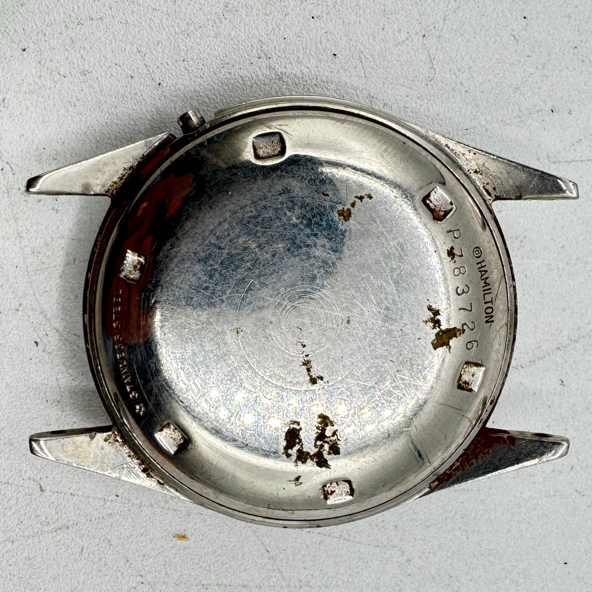 Hamilton Round Case