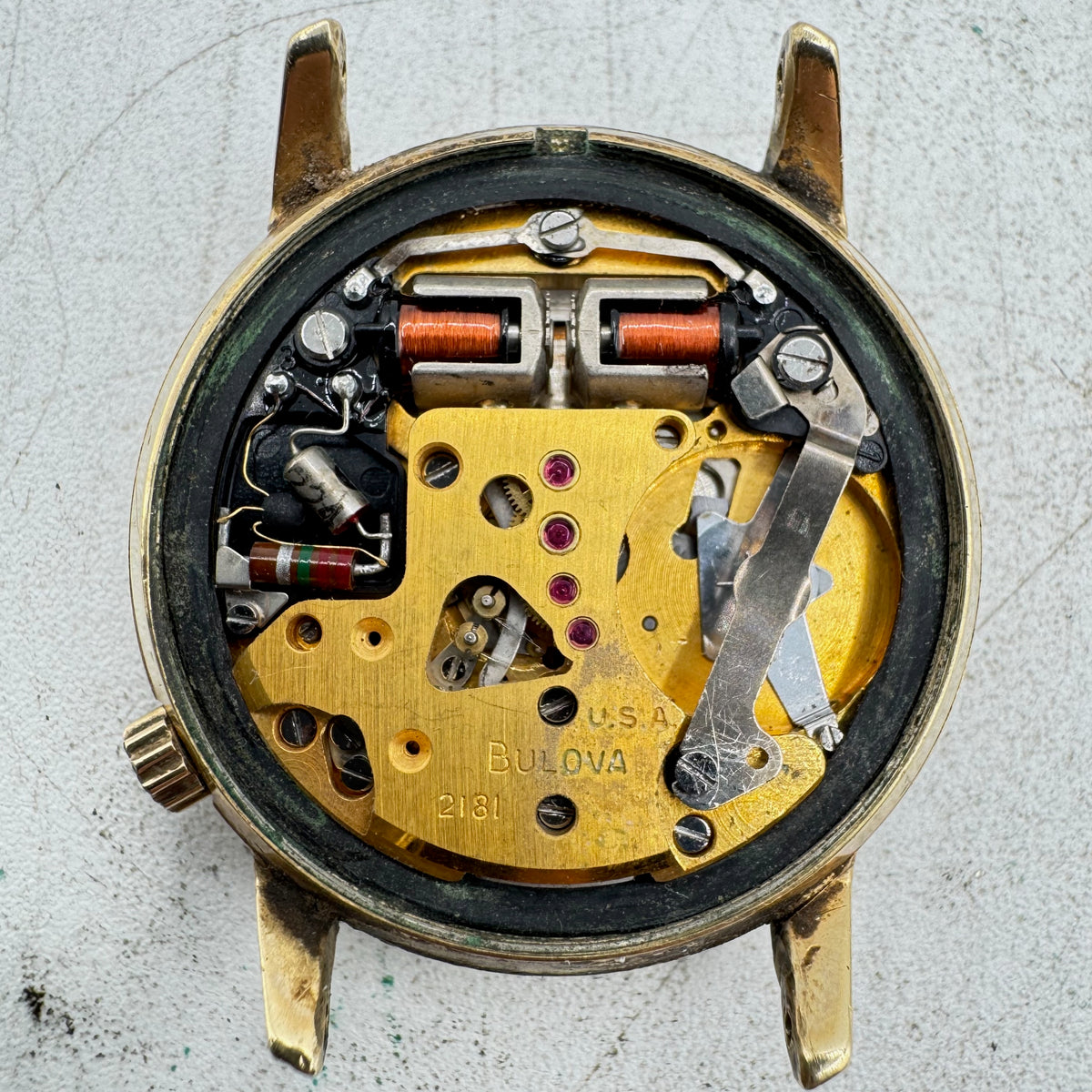 Bulova Accutron Date 1976
