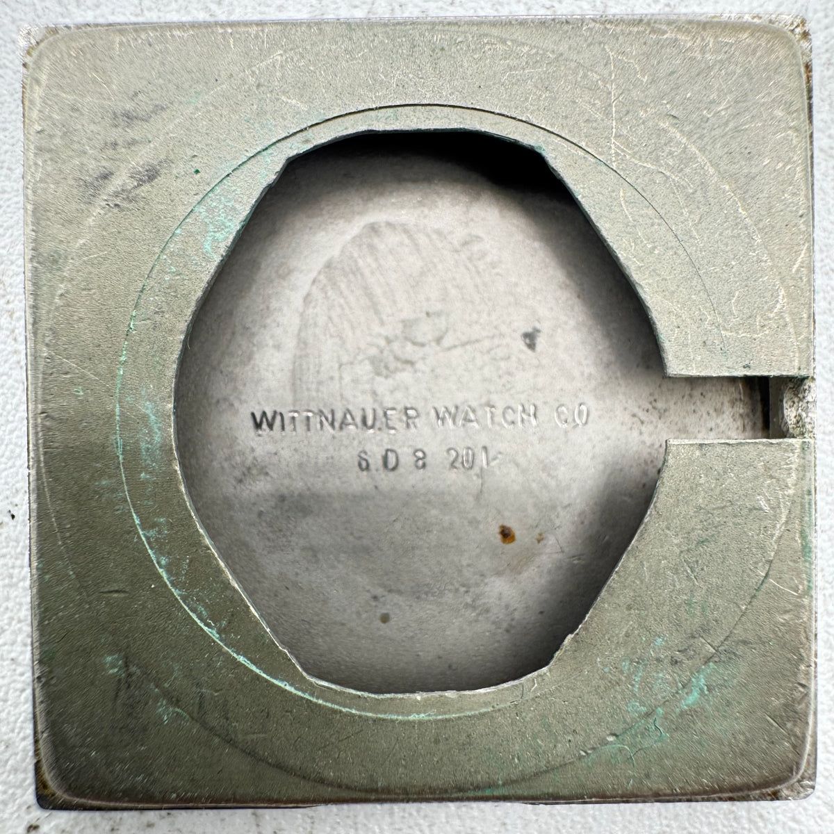 Wittnauer Geneve Crosshair Dial 6D8.201