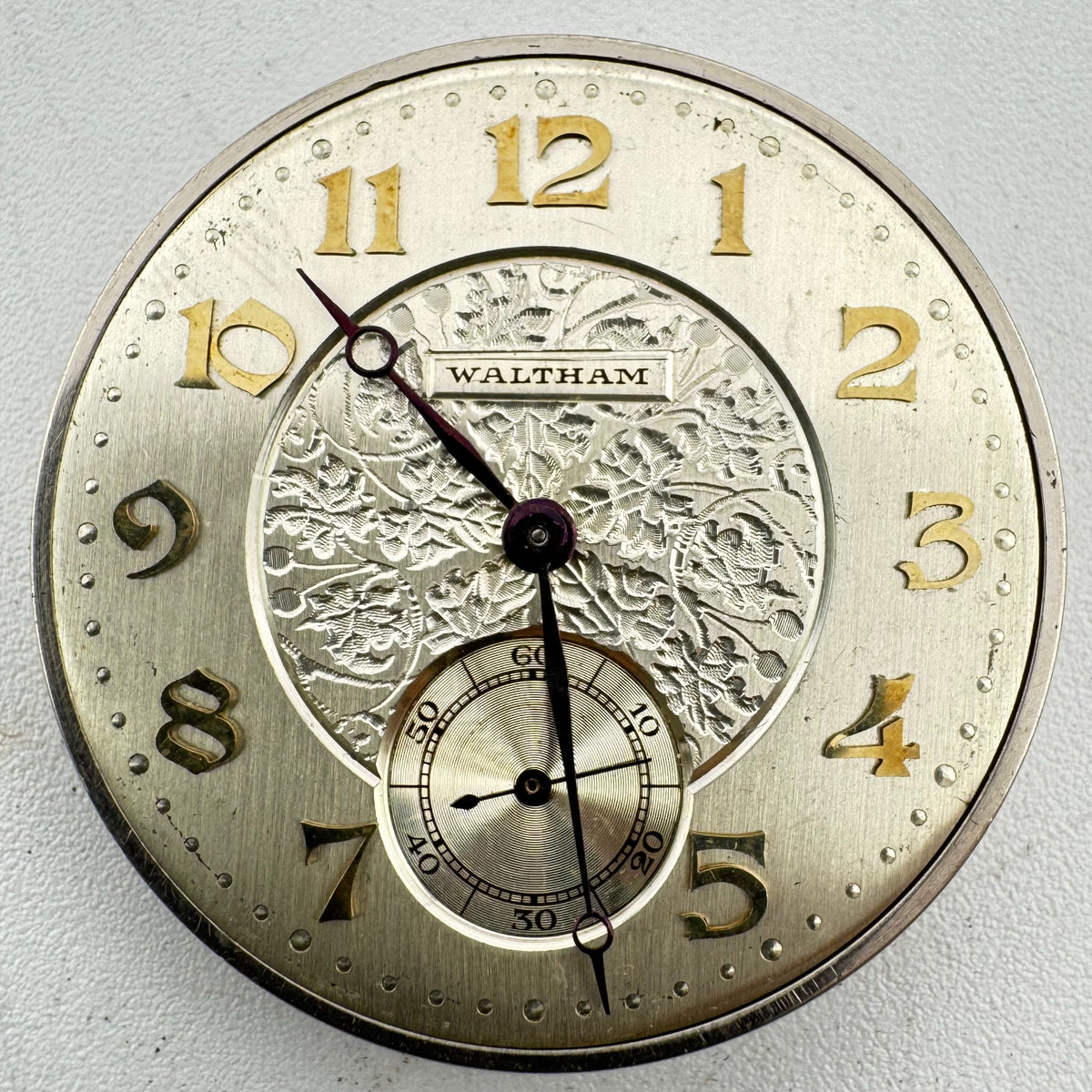 Waltham Metallic Center Speckled Dial 1926