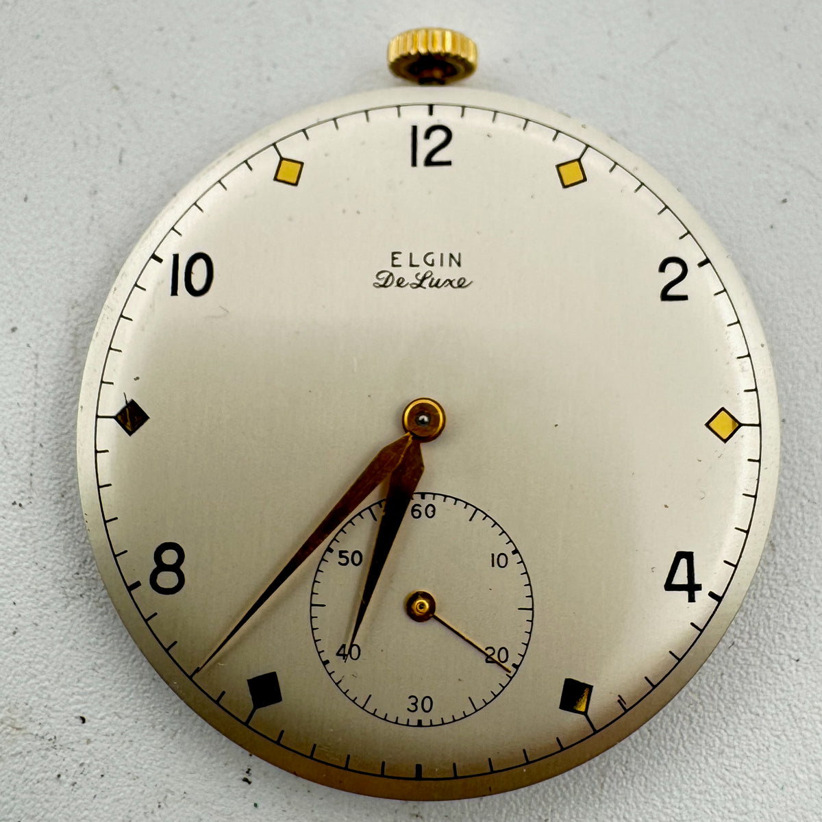 Elgin De Luxe Silver Dial 1946
