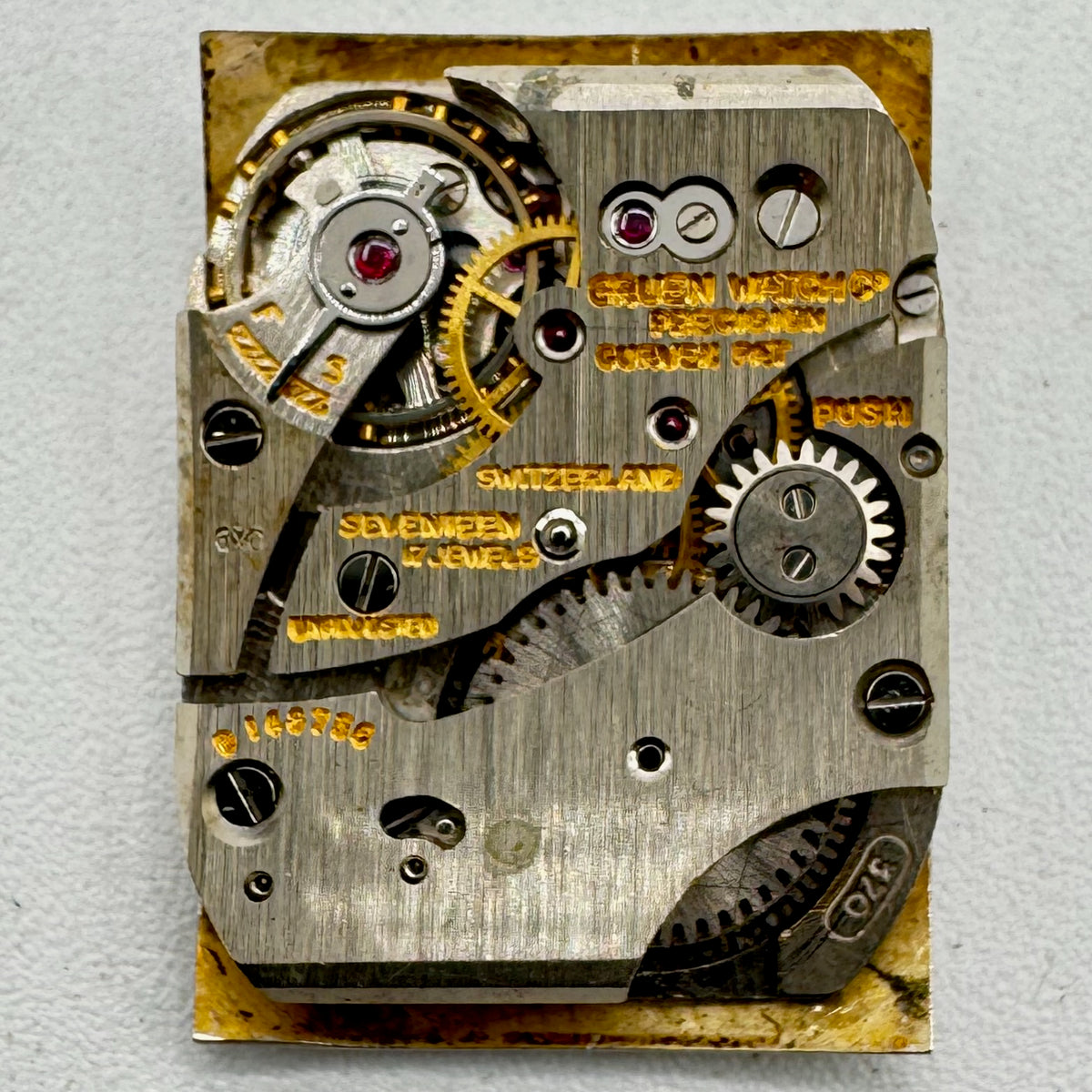 Gruen Curvex Precision 1948