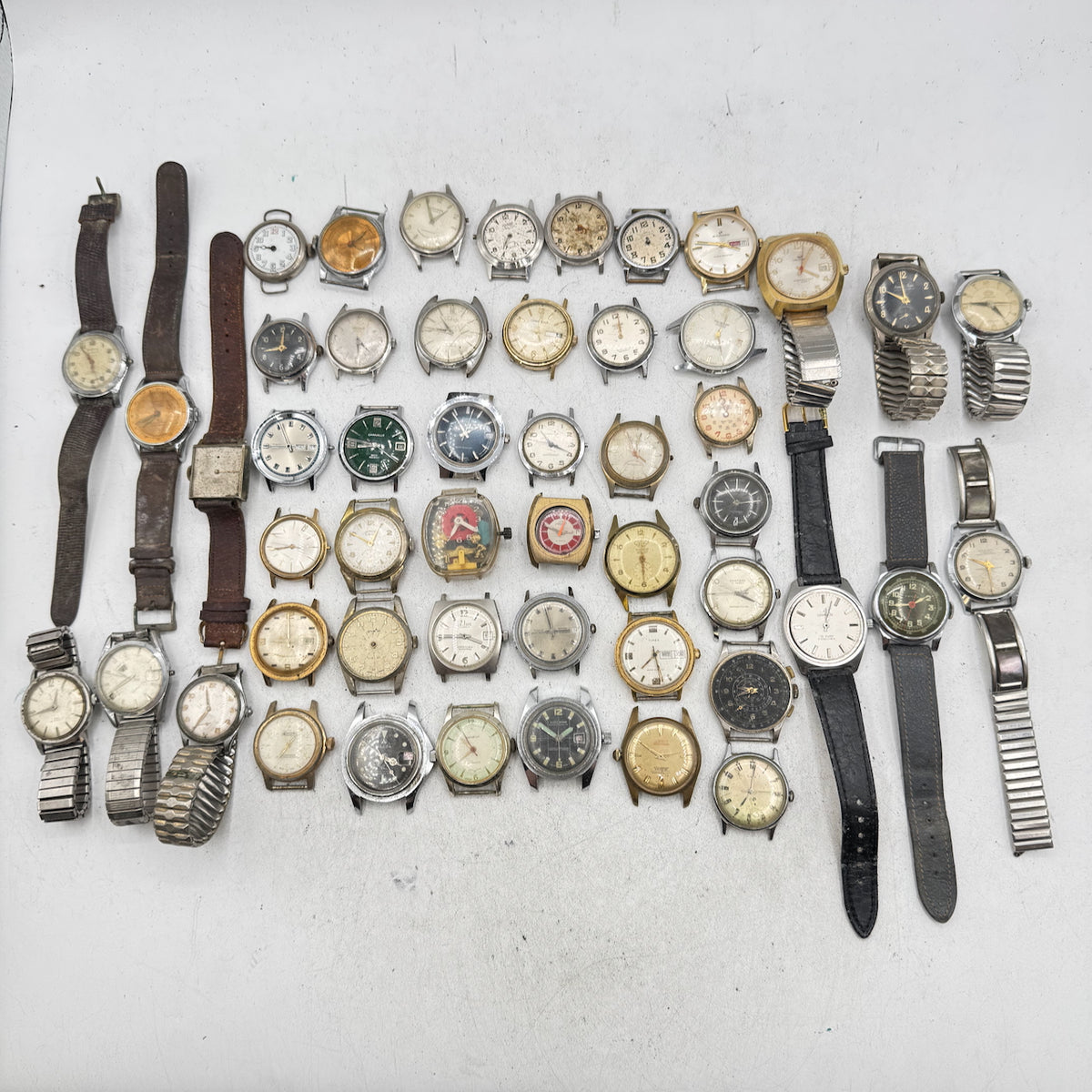 Vintage Timex, Caravelle, Benrus, etc. Lot of 50 Men's Mechanical Wristwatch 5