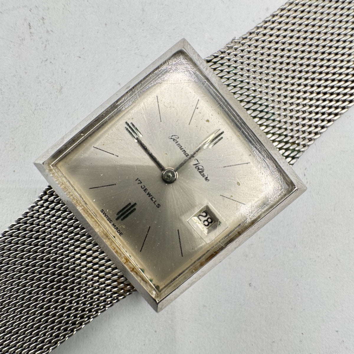 Vintage Germinal Voltaire 113W Sunburst Men's Mechanical Wristwatch 4725 Steel