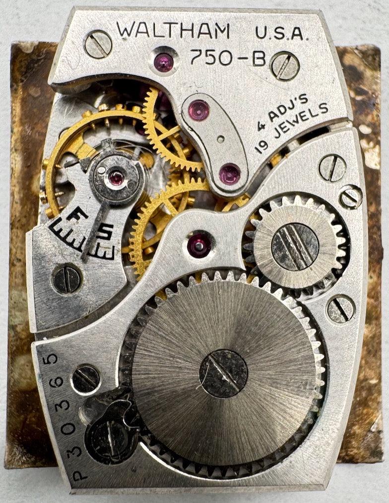 Vintage 17mm Waltham White 19J Mechanical Men's Wristwatch Movement 750-B USA