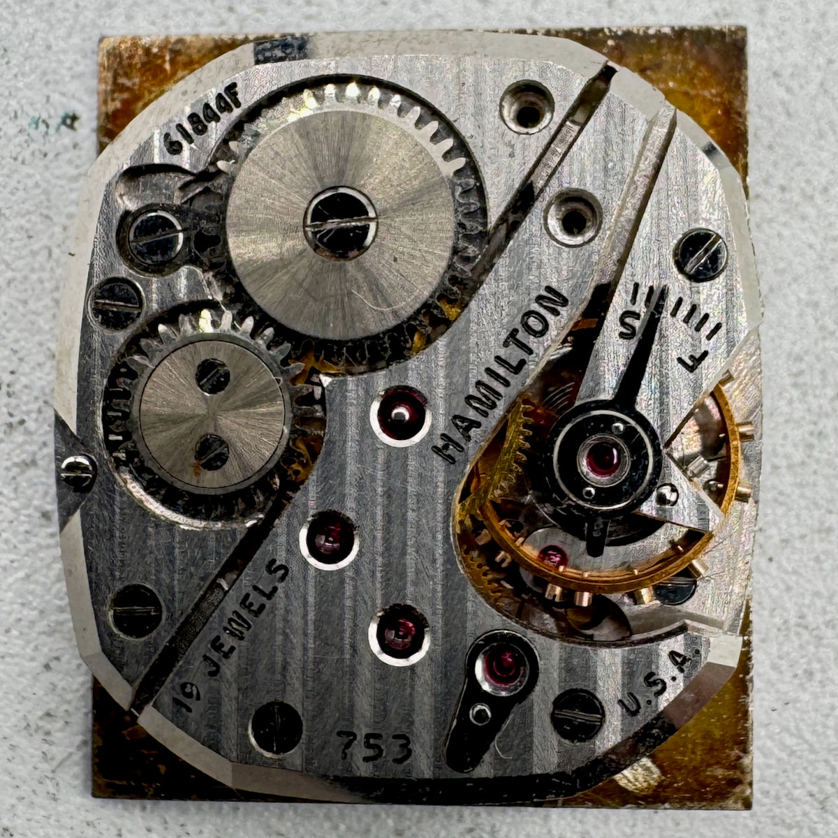 Vintage 20mm Hamilton 19J Mechanical Men's Wristwatch Movement 753 for Parts