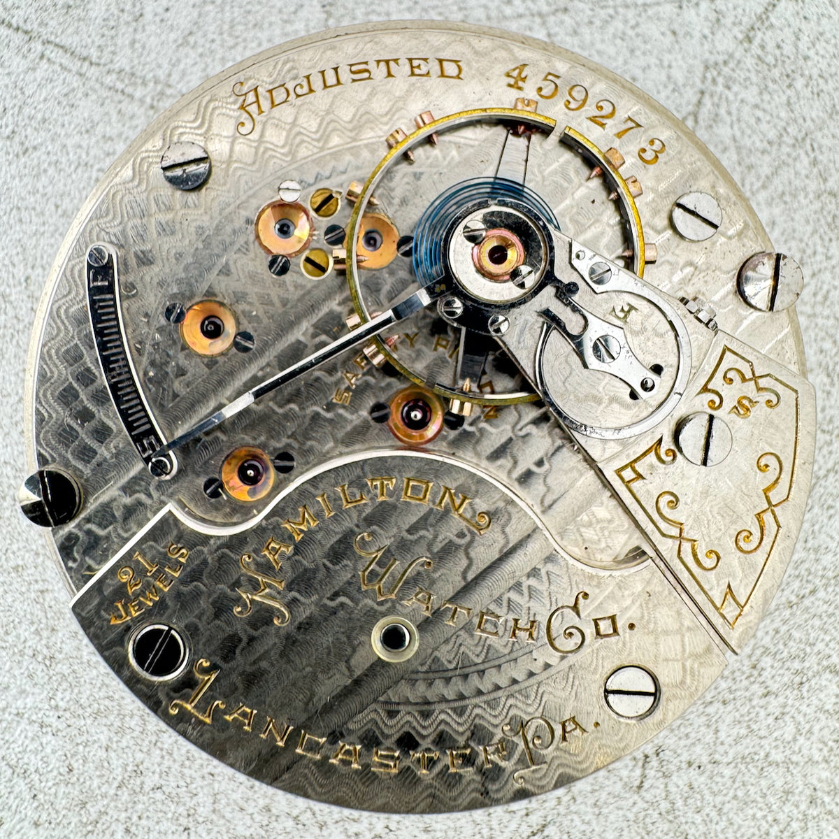 Antique 18s 1905 Hamilton Mechanical Railroad Pocket Watch Movement 942 fParts