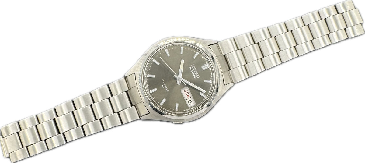 Seiko Salesman Sample 7009-8028