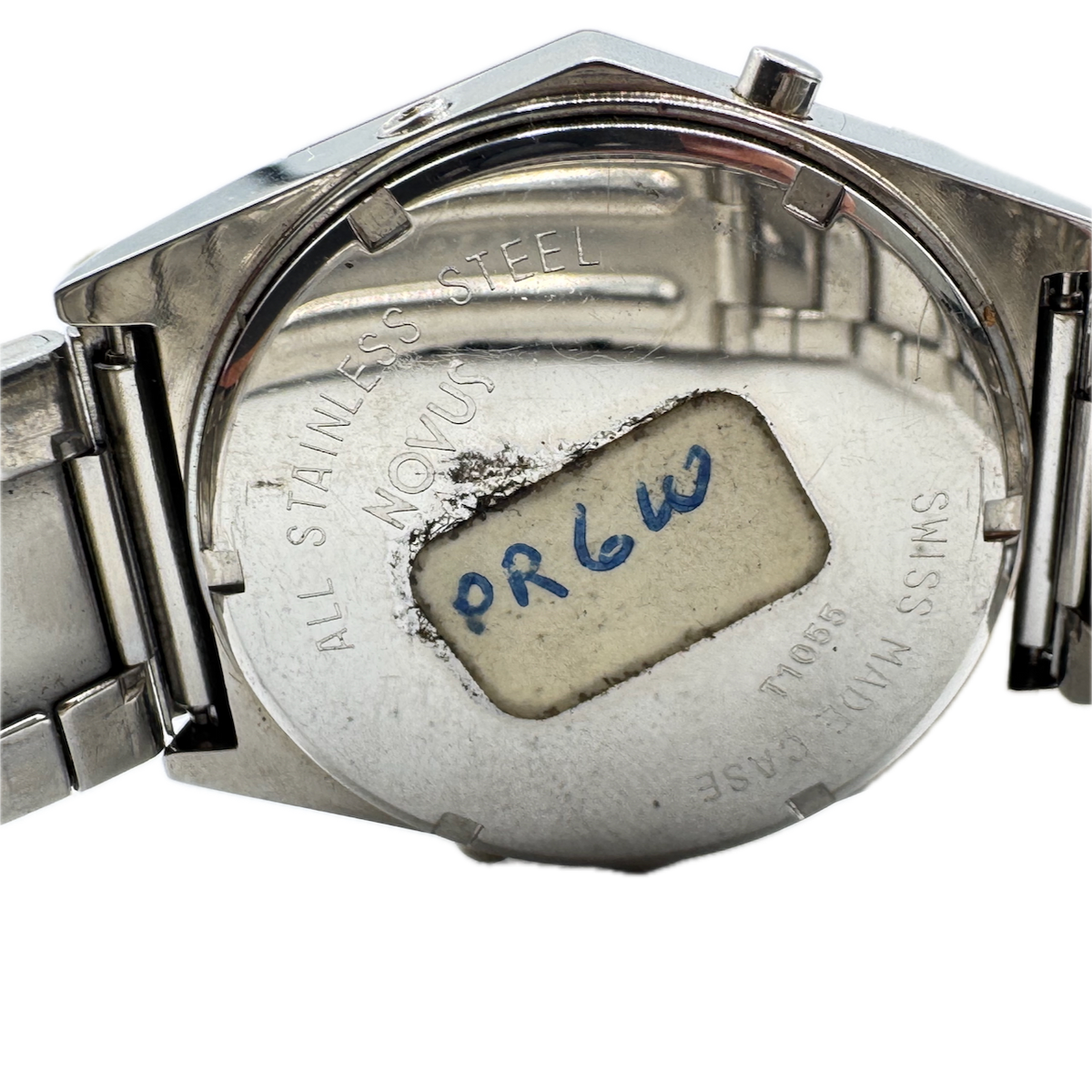 Novus Dual Time Zone Hex T1055